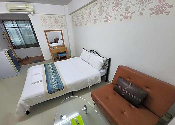 Green Apartment